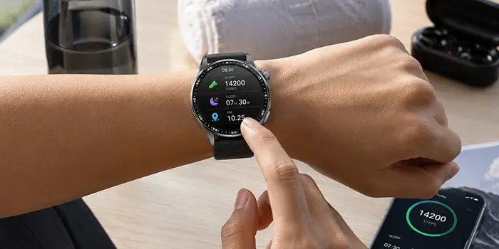 Smartwatch designed for daily health tracking and productivity support Smartwatch designed for daily health tracking and productivity support